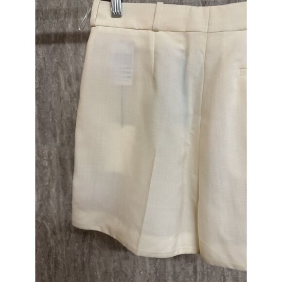 Balenciaga Womens High-Waisted Pleated Shorts Size 40 Cream - Picture 6 of 11